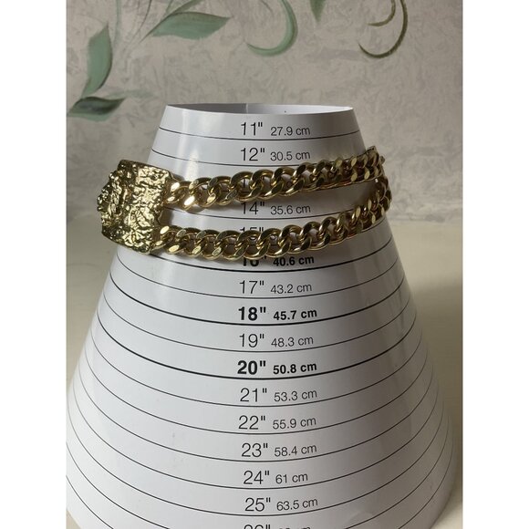 Gold Tone Metal Chain Choker Necklace With Lion Head Medallion Pendant - Picture 2 of 6